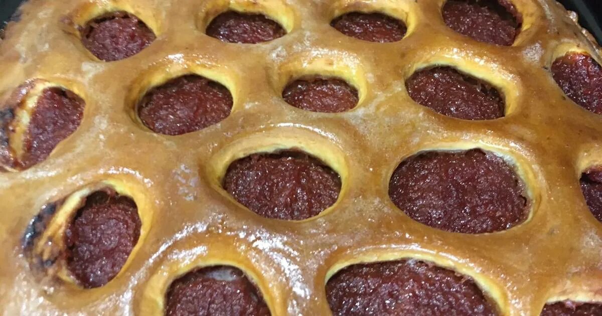 Сладкий пирог из дрожжевого теста с повидлом. Пирог с повидлом. дрожжевой пирог с повидлом. пирог с повидлом в духовке. пирог с повидлом в духовке из дрожжевого.