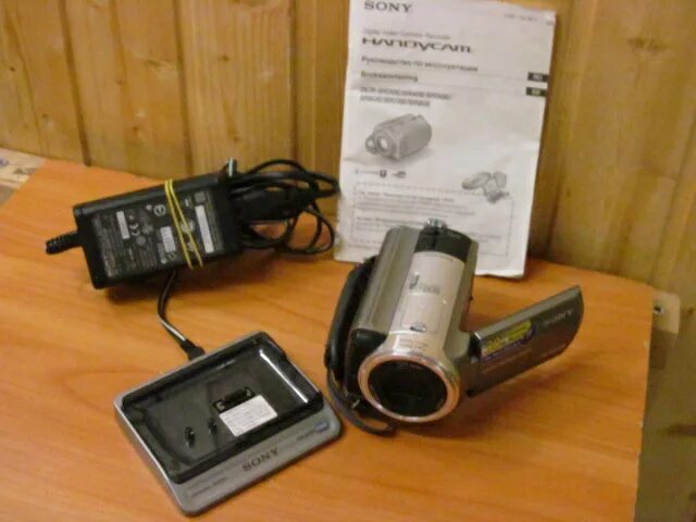 Камера 40 c c. Sony handycam dcr sr 60. sony handycam 800x. зарядное устройство для камеры sony handycam dcr-sr82. головка видеокамера sony 170.