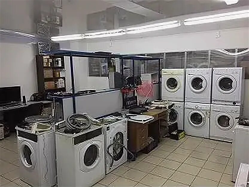 Магазины бытовой техники в пскове. Магазин бытовой техники в ребрихе меркурий. М видео псков. Эльдорадо псков карта. Склад бытовой техники.