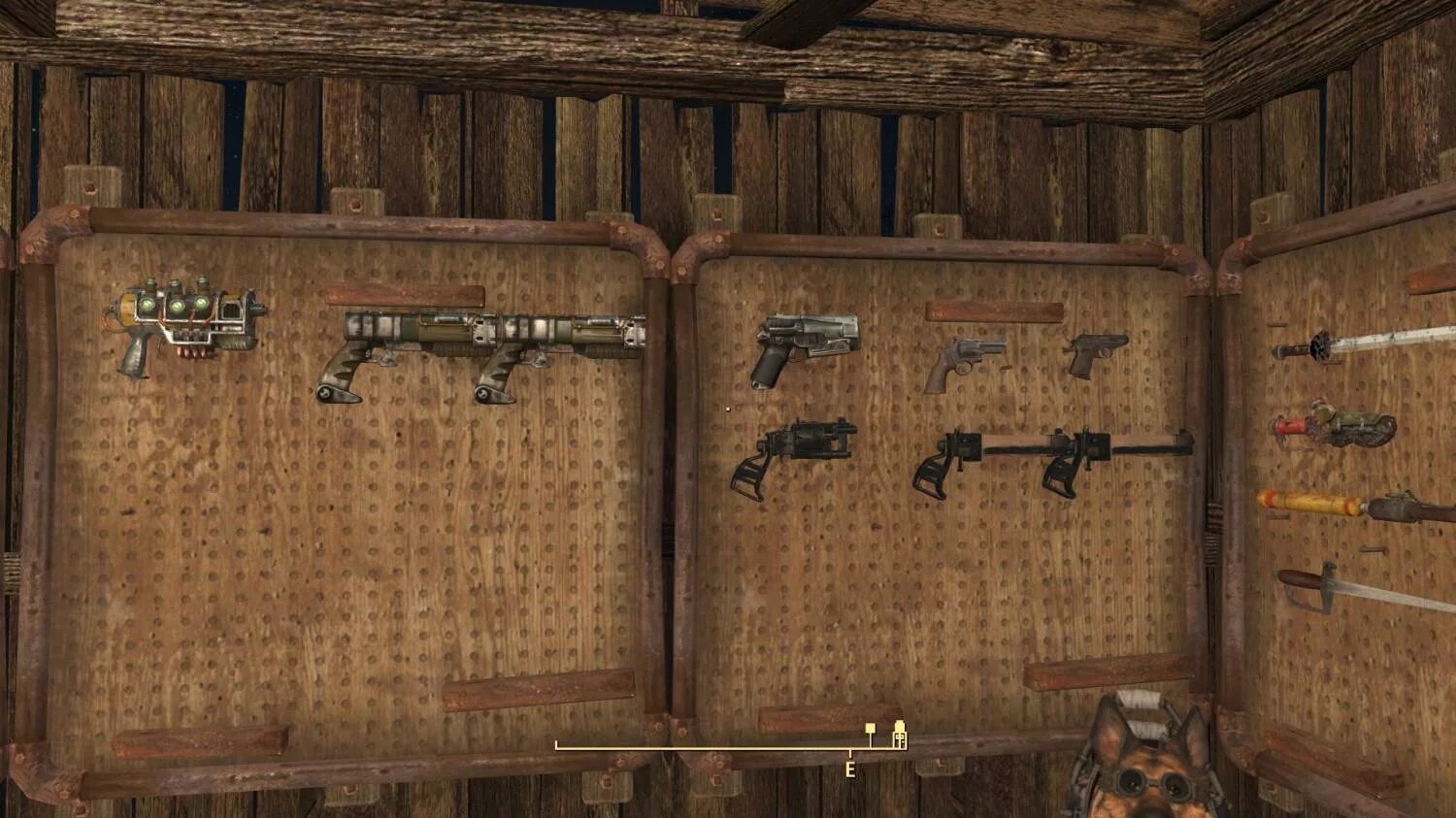 Мод на отображение оружия. Верстак fallout 4. фоллаут 4 оружейный верстак. fallout 4 стойка для оружия. фоллаут 4 стойки для оружия.