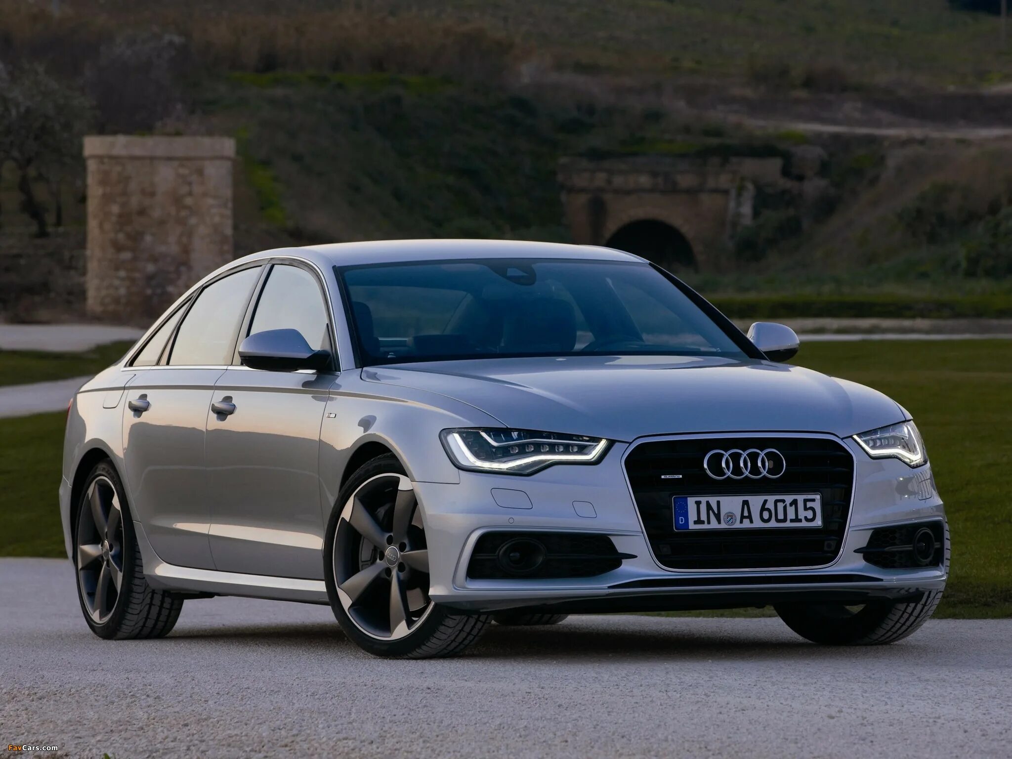 Audi a6 c7 2011. Ауди а6 с7. Audi a6 s line. Audi a6 s line 2011.