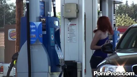 Pump 8 Please - Stupid girl gets sharked on the gas station.