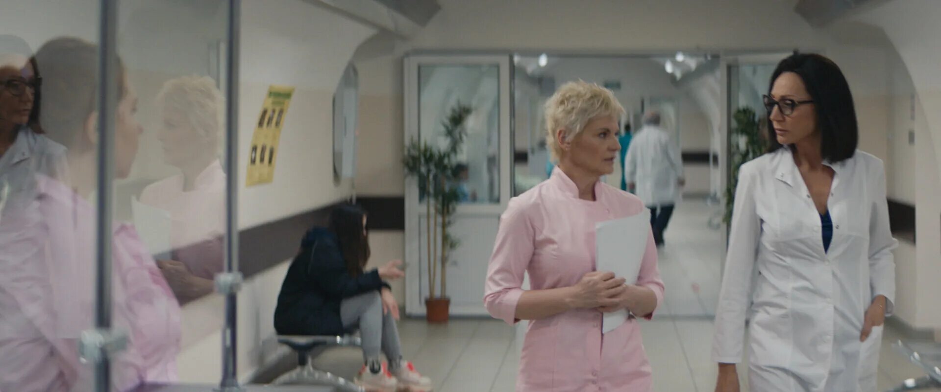 Сериал тест на беременность 1 серия. Играет ли орбакайте в тесте на беременность. Сериал тест на беременность 3 актеры. Кристина орбакайте брюнетка. Кристина орбакайте тест на беременность.