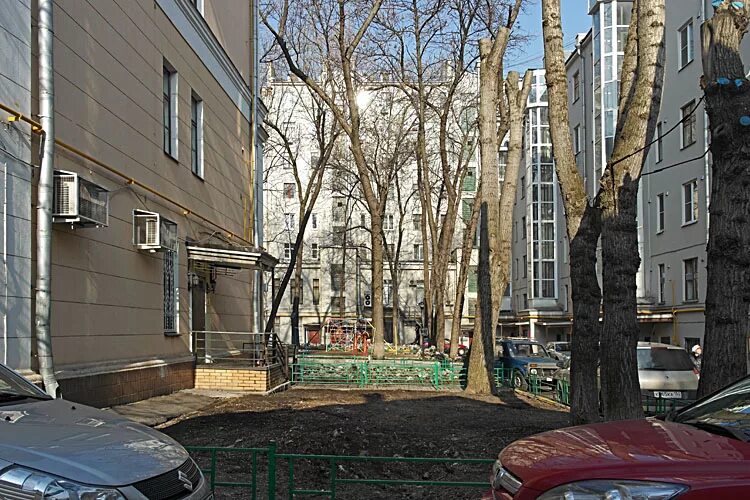 Купить помещение в бизнес центре на бульваре Чистопрудный в Москве. Найдено 4 пр