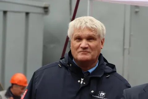 Директор балтийского завода