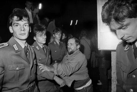 Ноябрь 1989 года