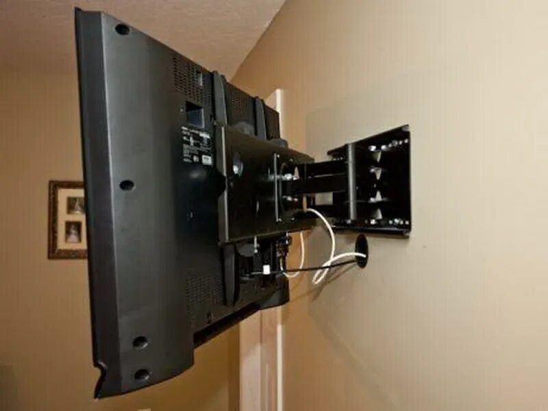 Видео повесить телевизор. Кронштейн для телевизора TCL 50p615. Dynaudio Wall Mount Bracket. Lsw430b кронштейн LG для телевизора. Кронштейн для телевизора ue40f8000.