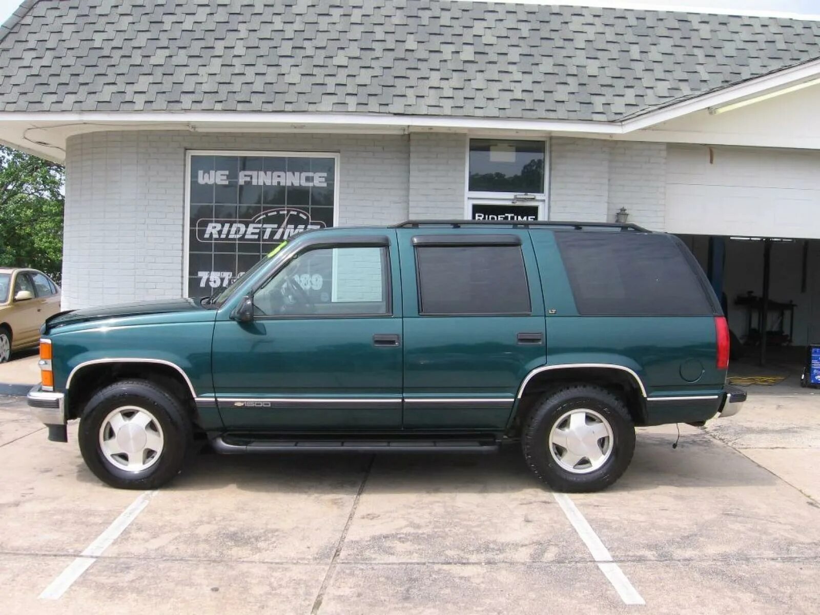 Chevrolet тахо 1996. Шевроле тахо 1990. Chevrolet тахо 1996. Chevrolet тахо 1996. Chevrolet tahoe 1997.