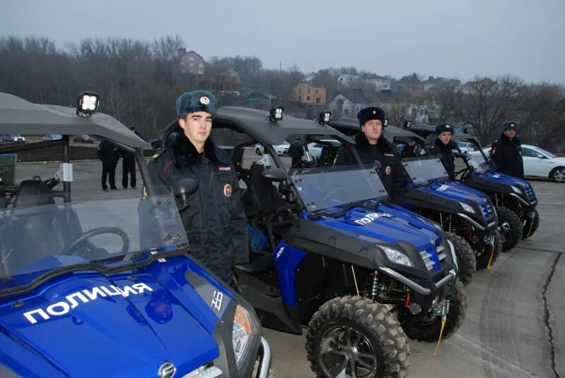 Полиция на квадроциклах. Квадрики дпс. Полицейский квадроцикл. Ездить на квадроцикле. Полицейские квадроциклы стелс.