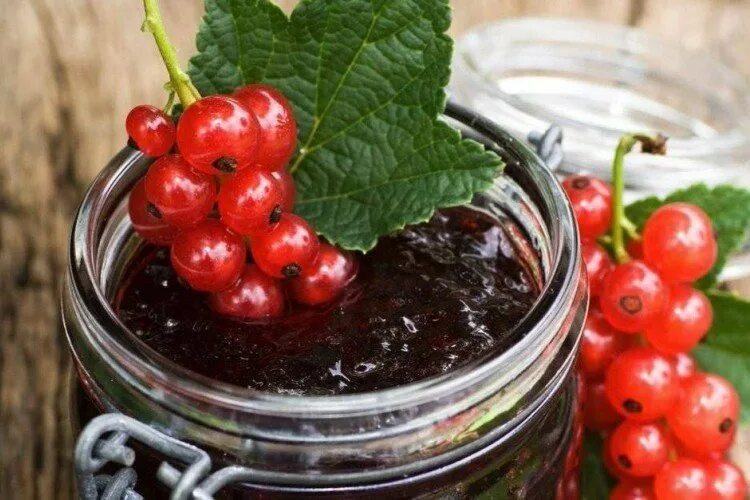 Смородиной джем рецепт на зиму. Красная смородина варенье. смородиновое варенье. конфитюр &quot;красная смородина&quot;. красная смородина джем.