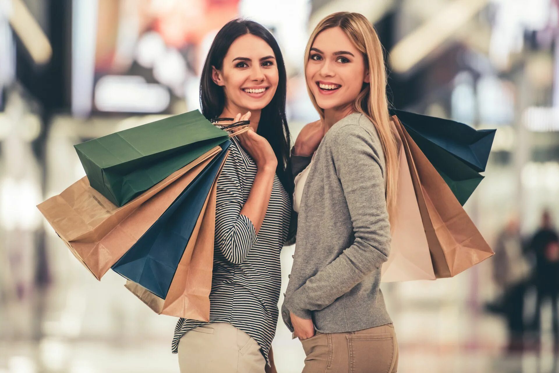 You often go shopping. Ходить за покупками. Урок шоппинг. Торонто шоппинг.