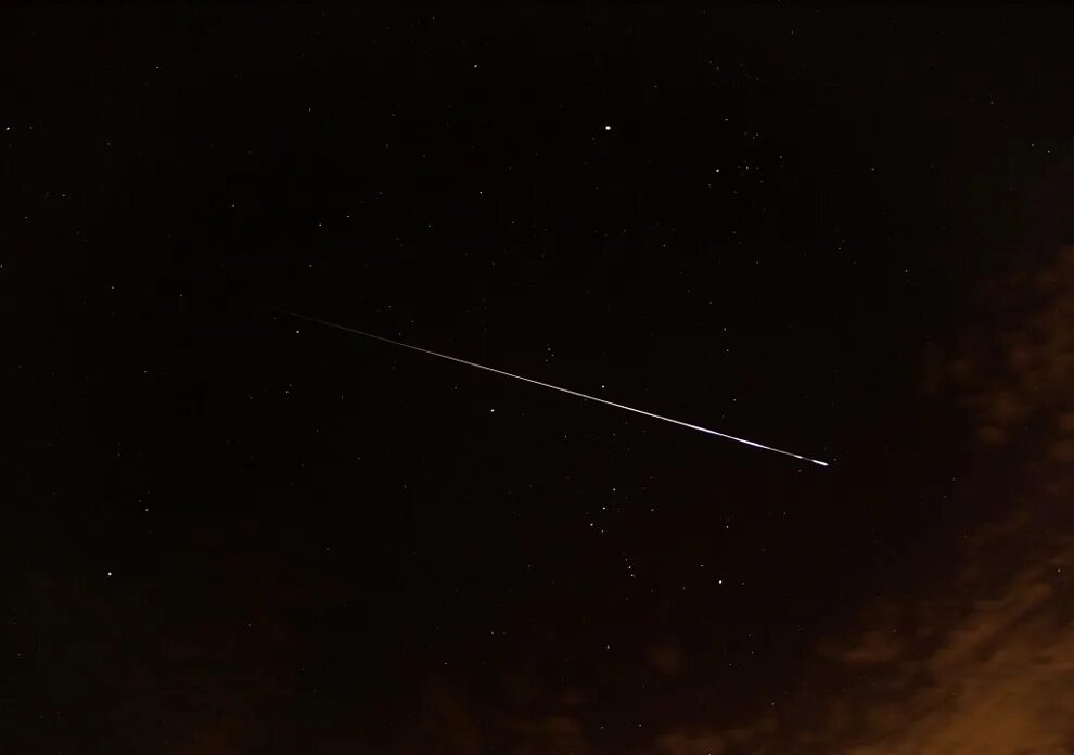 "звезда", "комета", "метеор", "метеорит". Астрономические явления. Квадрантиды метеорный поток 2021. Метеорный поток лириды 2023. Метеор падающая звезда.