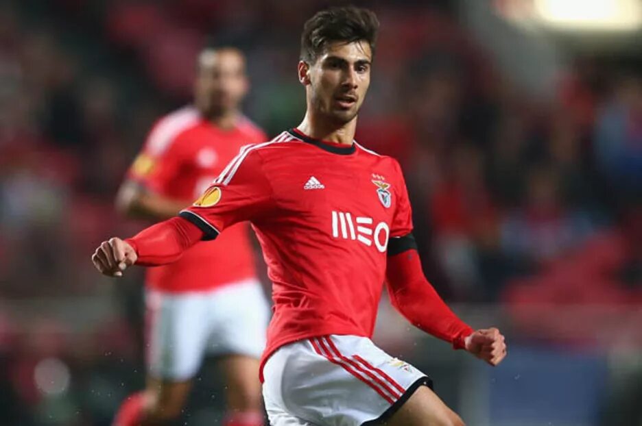 Андре 6. Benfica 2015-2016. Andre Gomes Benfica.