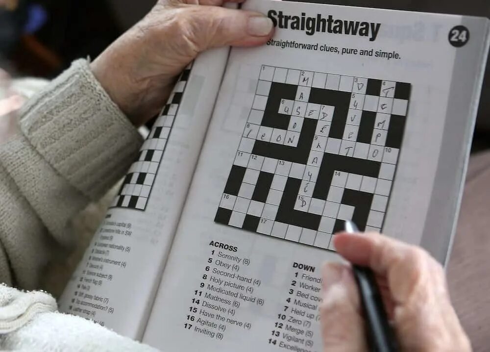 Doing crosswords. Человек решает кроссворд. Кроссворд картинки. Кроссворд Мем. Your crossword