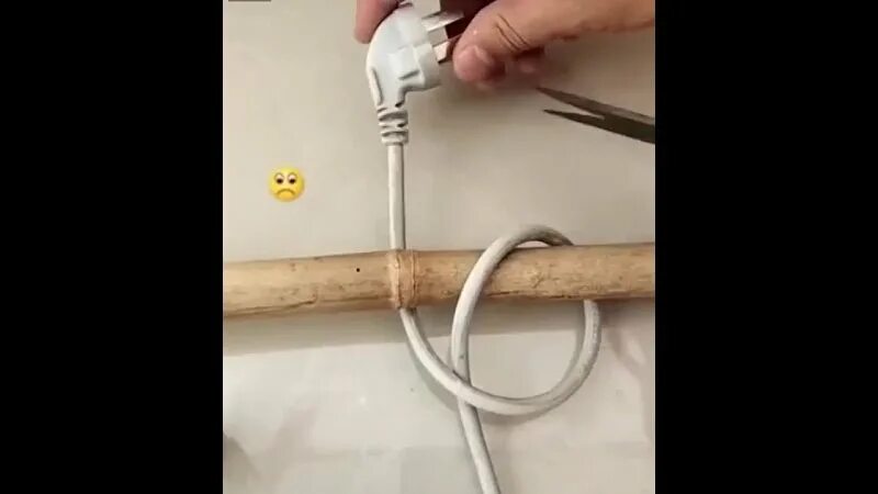 Как вынуть кабель. Как вынуть кабель