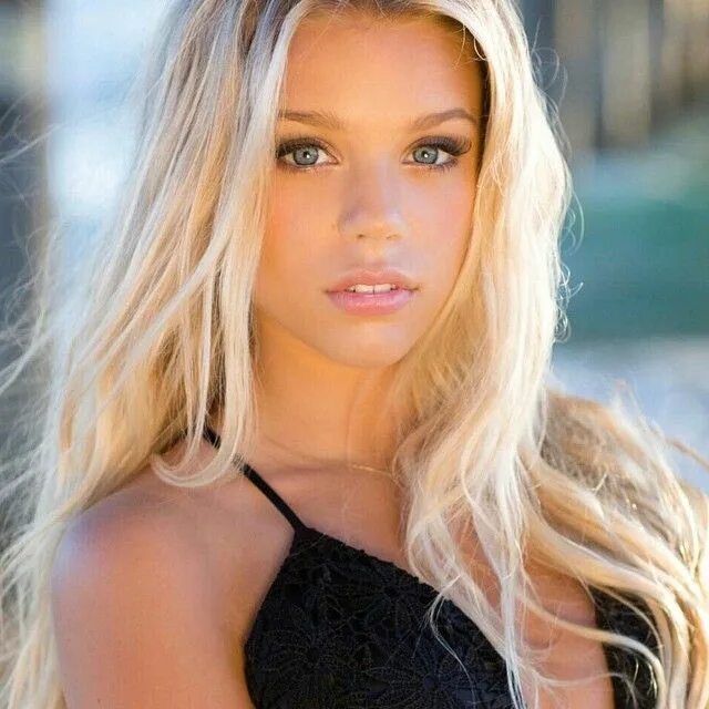 Blondes pure. Кейлин Слевин. Кейлин Слевин 2020. Kaylyn Slevin Мисс 2019. Kaylyn Slevin 2010.