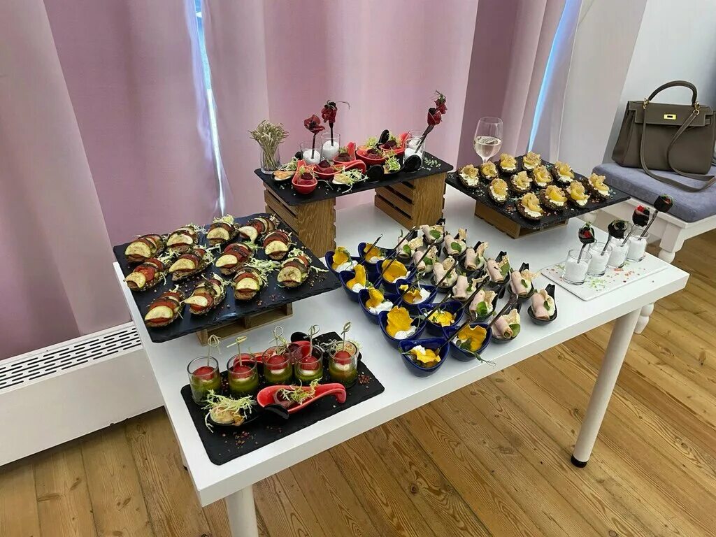 банкетные закуски. Catering team, пенза. фуршет в музее. кейтеринг курск. мускат кейтеринг.