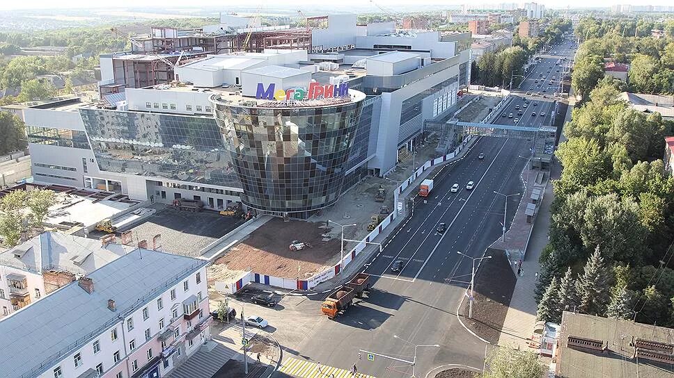 Сайт гринн курск. Торговый центр гринн курск. курск мегагринн маркса. мега гринн на карла маркса. мегагринн воронеж.
