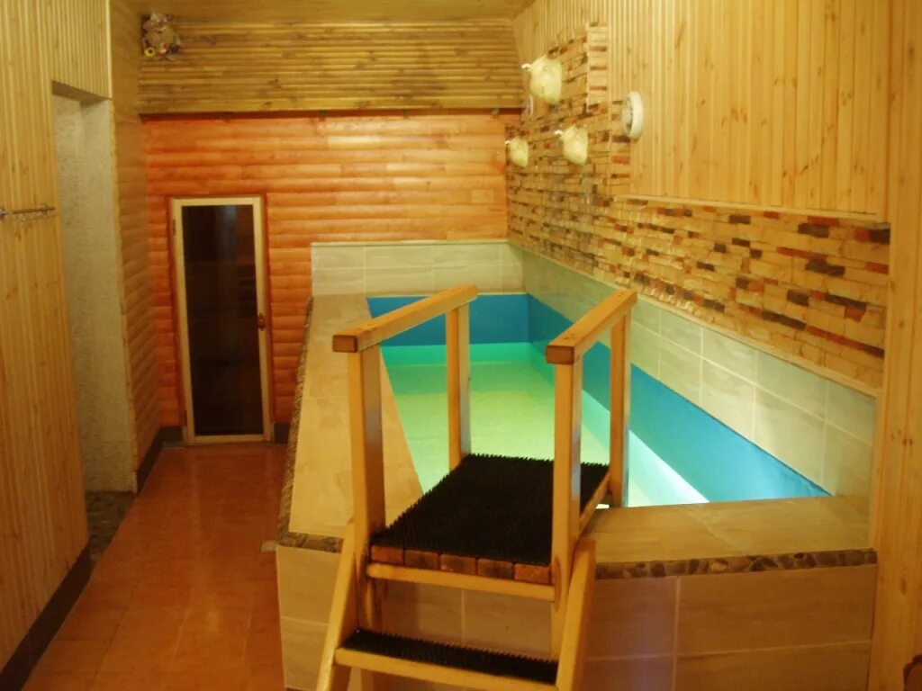 Городская баня город горловка. Баня горловка. Затышок горловка баня. Сауна банька куприна 23д. Бильярд в сауне.