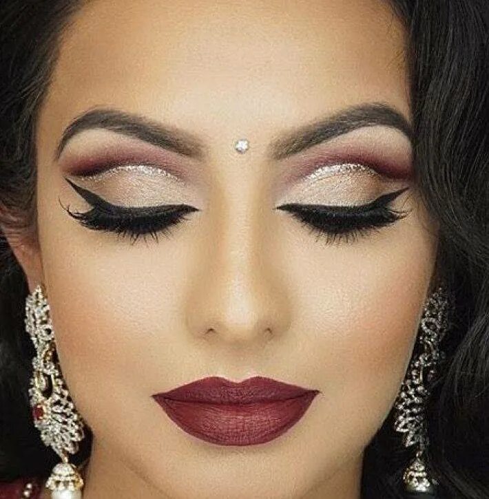 Арабский шик интерьер. Макияж для восточных танцев. Сделай восток. Комната в индийском стиле. Сделай восток.