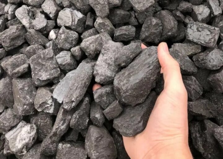 Продавец домсш уголь. Уголь каменный марки дпк. уголь дпк 50-200мм. каменный уголь антрацит. уголь марки кд1.