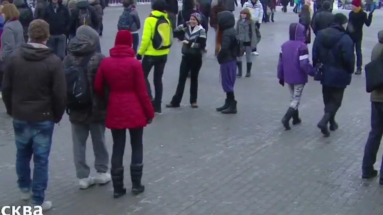 Флешмоб на горах. Флэшмоб на воробьёвых горах.. флешмоб воробьевы горы. свадьба на воробьевых горах флешмоб. флешмоб на воробьевых горах 26.02.2012 года.