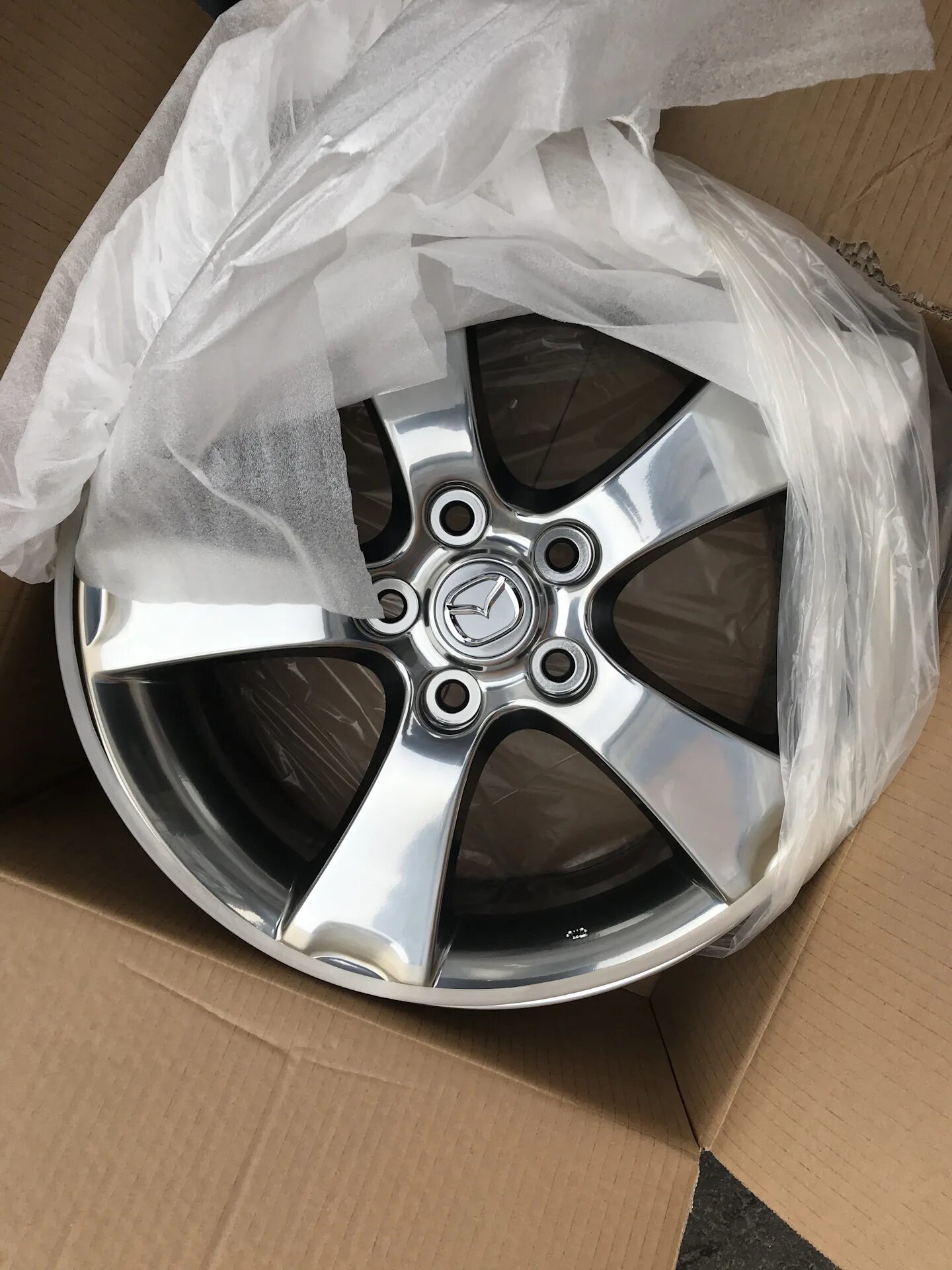 3 r18 сакура диски. Диски sakura wheels r16. Mazda 3 r16. 1 et42 оранжевый с черным. 5x17/5x114.