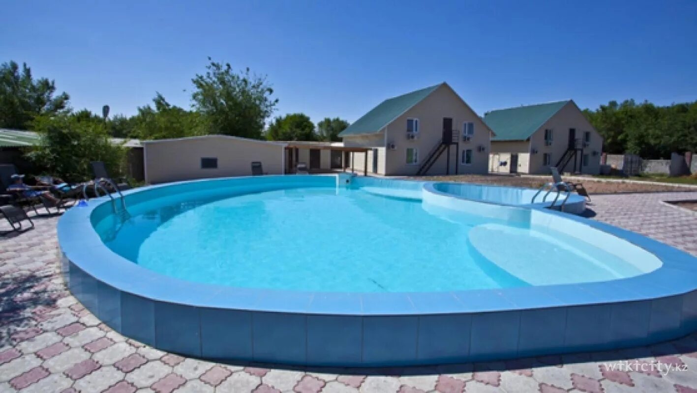 База отдыха капчагай. Бахыт пансионаты. Holiday park. Поселок топар. Зона отдыха холидей.