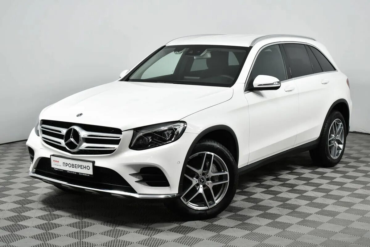 Glc с пробегом. Мерседес glc белый 2025. glc 2025. мерседес glc 250 2025. glc 200 4matic premium.