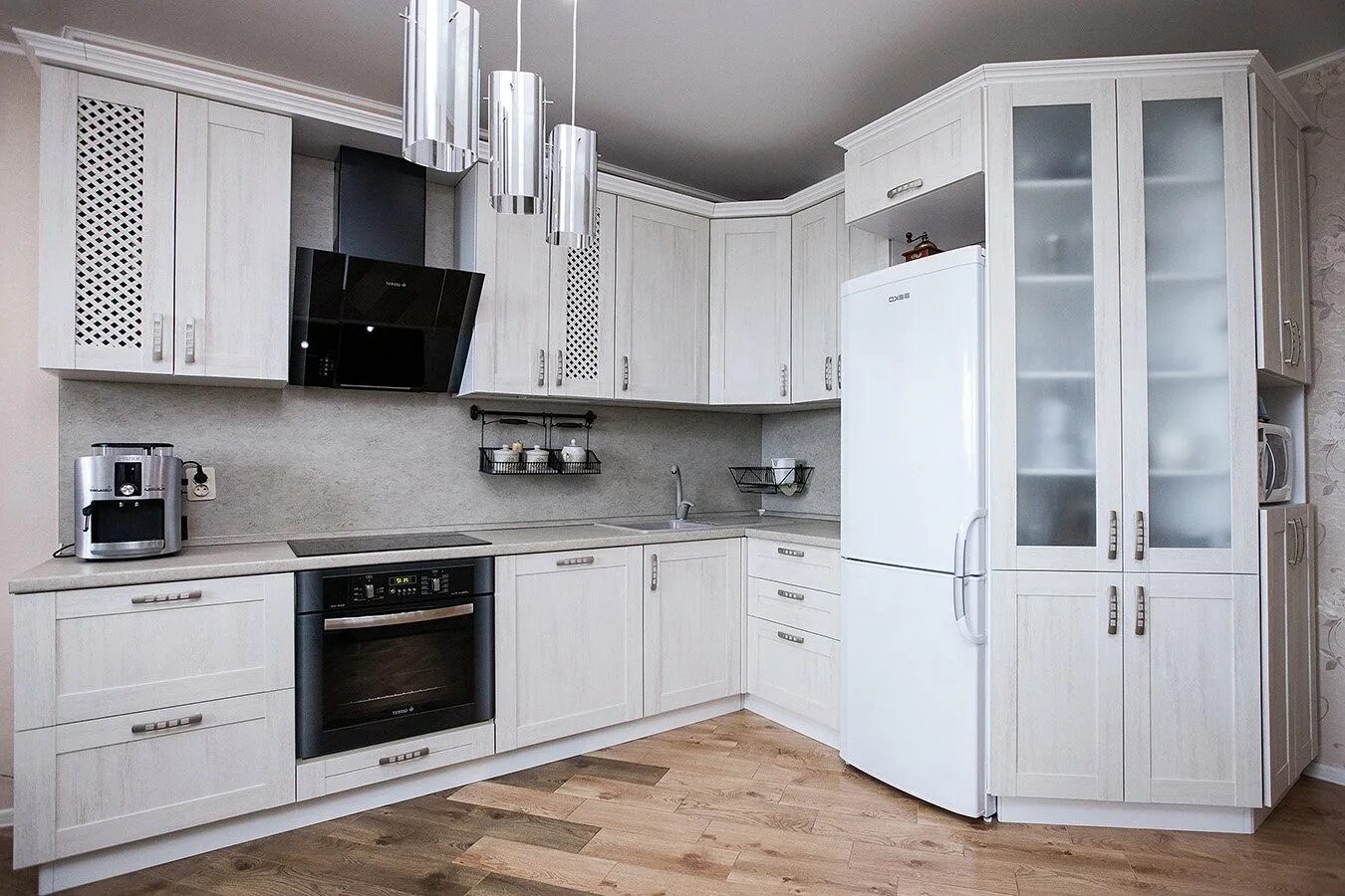 кухонный гарнитур белый. кухня белый вегас. современная белая кухня. кухня stosa beverly. белые гарнитуры для кухни фото.