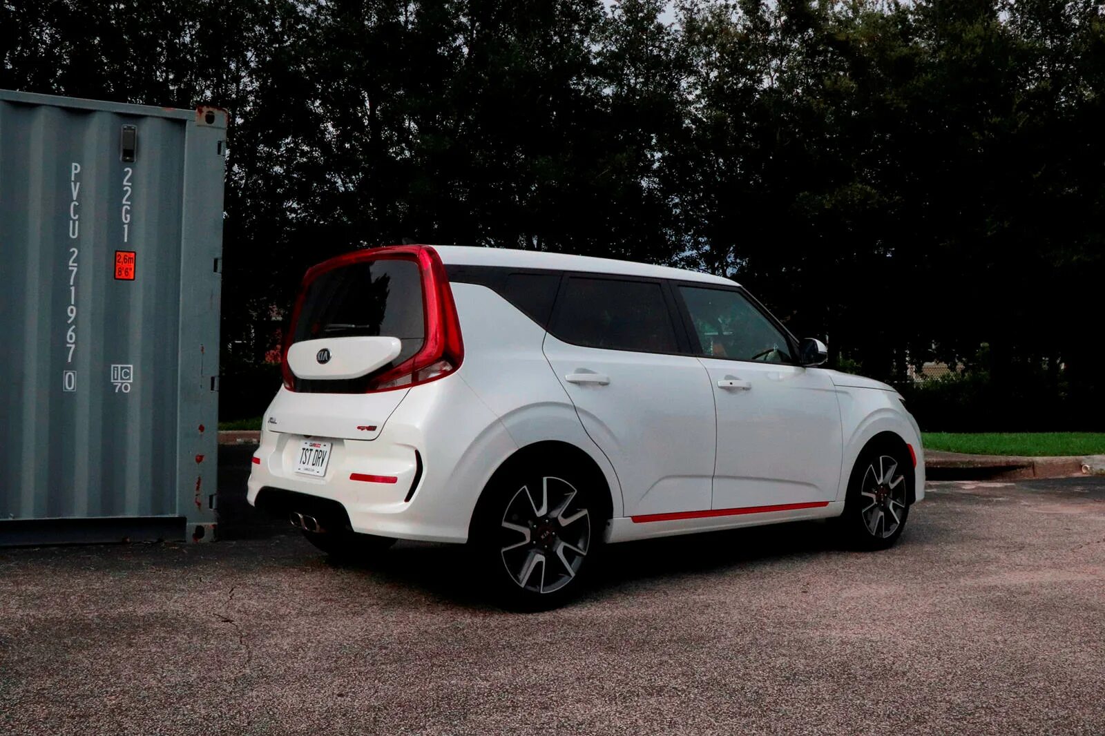 Купить новый KIA Soul 2025 в Санкт-Петербургe у официального дилера (автосалоны)
