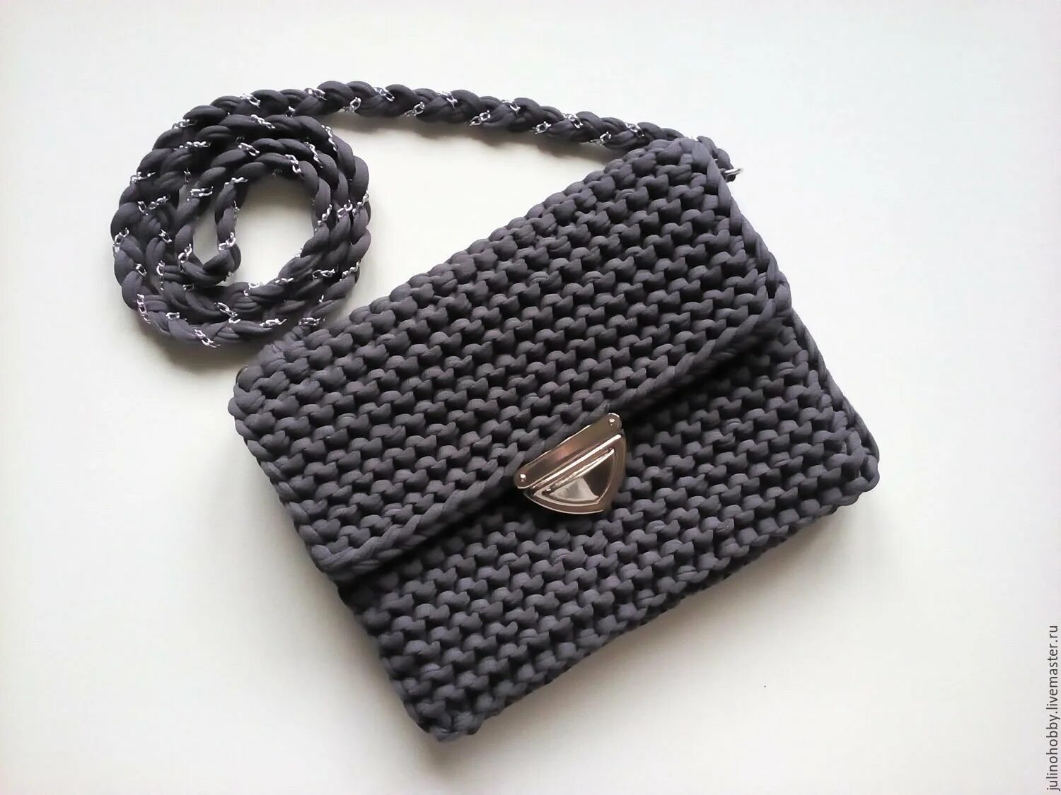 Вязаный клатч michael kors. Сумка клатч крючком из шнура. Вязаный клатч. Сумка клатч крючком из шнура. Сумка клатч крючком из шнура.