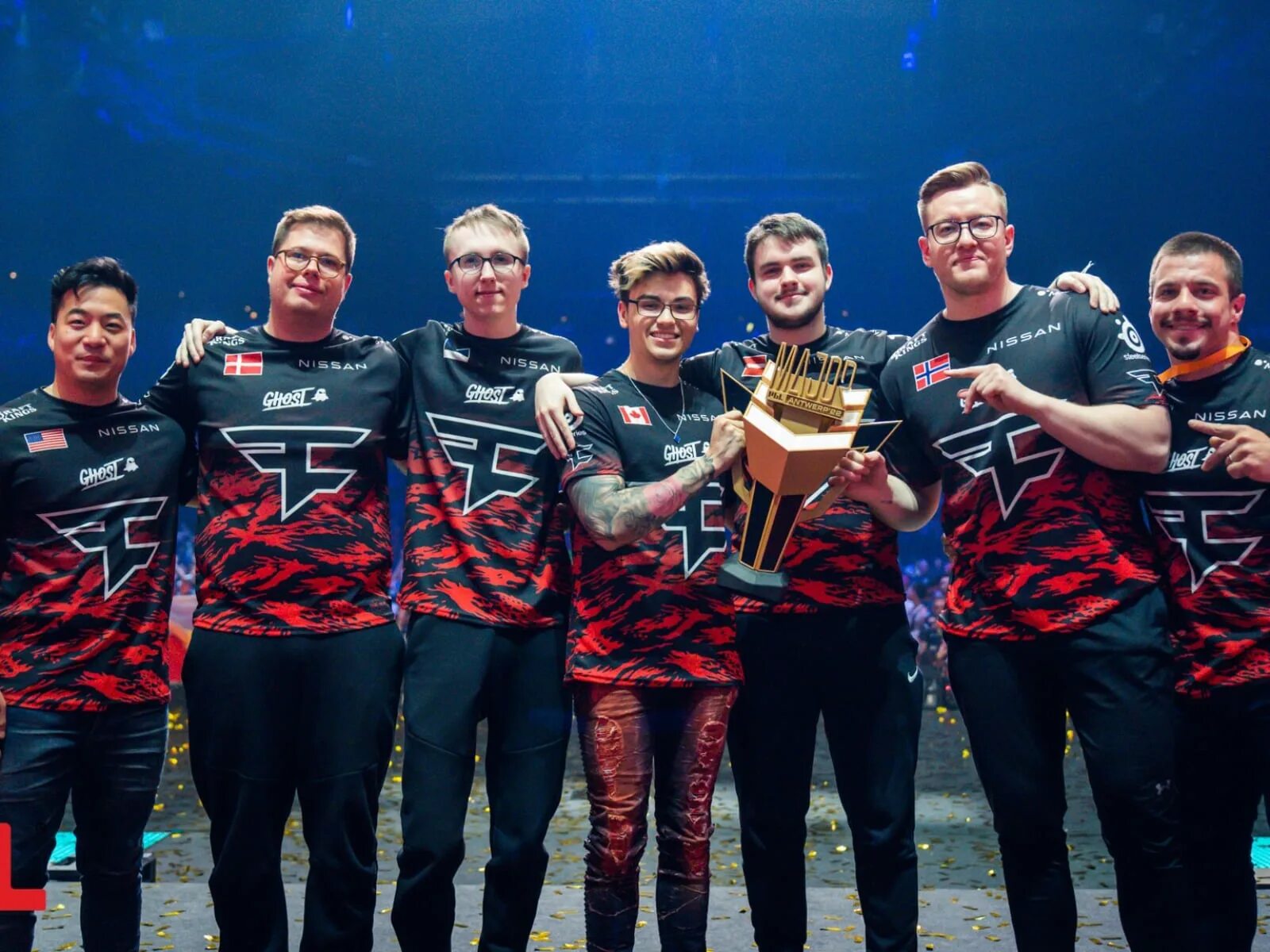 Мажор киберспорт. Команда FAZE 2022. FAZE Clan Major 2022. CS go Major Antwerp 2022. Команда FAZE CS go.