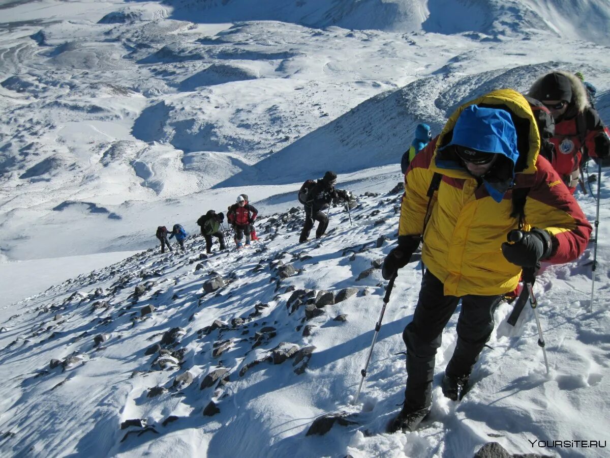Восхождение на демавенд. Вершина: гора аконкагуа. 7 вершин эверест. Подъем на эверест. Конюхов восхождение на эверест 1992.