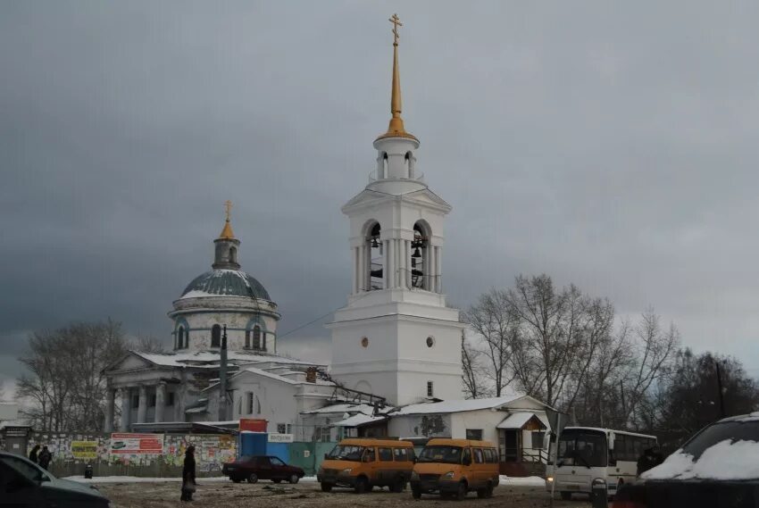Собор свято-троицкий трехпридельный храм арамиль. Церковь в арамиле свердловской области. Храм троицы арамиль. Храм троицы арамиль. Свято-троицкий храм (арамиль).