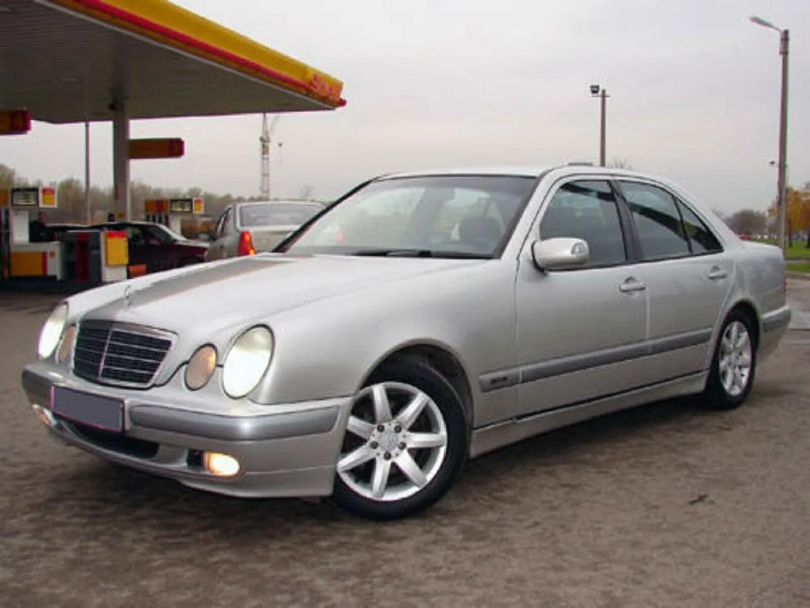 Mercedes benz 1999: найдено 88 изображений