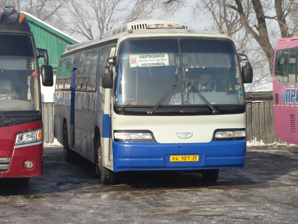 Автобусы Партизанск Уссурийск. Автовокзал Партизанск. Автовокзал Партизанск Уссурийск. 101 Автобус Уссурийск. Автобус партизанск находка 207