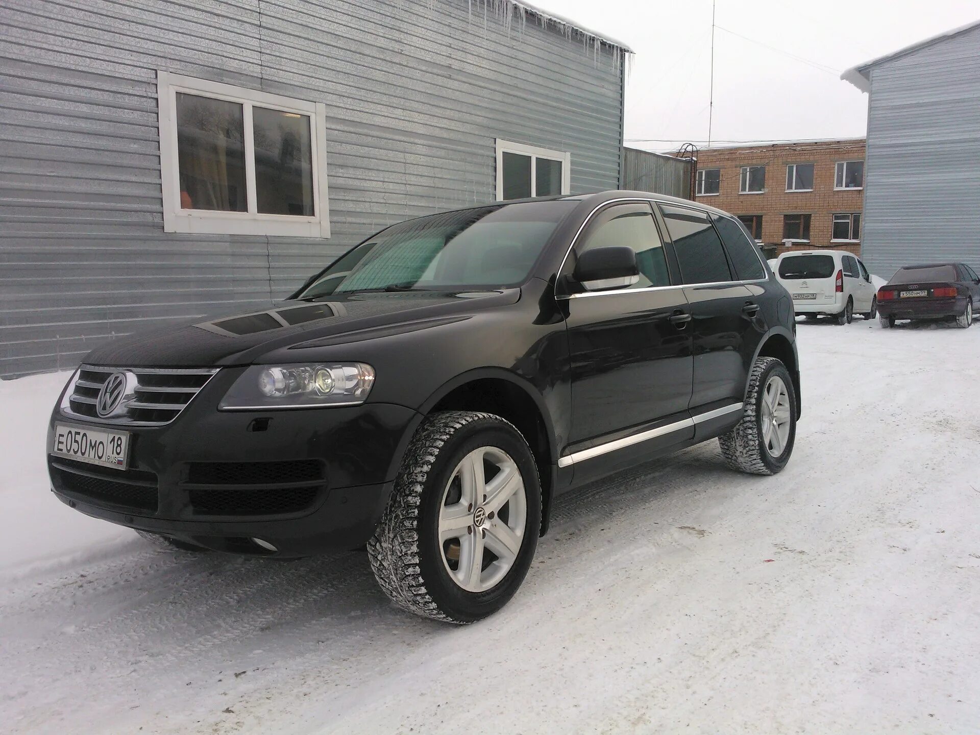 Volkswagen touareg 2006. Фольксваген Туарег 2006. Фольксваген Туарег 2006г. Volkswagen Touareg 2006 г. Туарег 2008г.