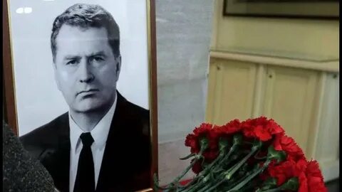 Похороны директора луидор