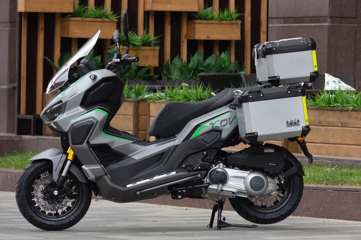 Скутер xdv. Скутер Regulmoto XDV Adventure 300cc. Регулмото XDV traveler. Regulmoto XDV 300i вес. XDV.