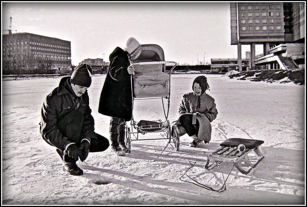 Прилагательное на букву н. Тюрьма 90. Исправительные колонии ссср. Эстетика ссср 80-х. Рассыпа ые.