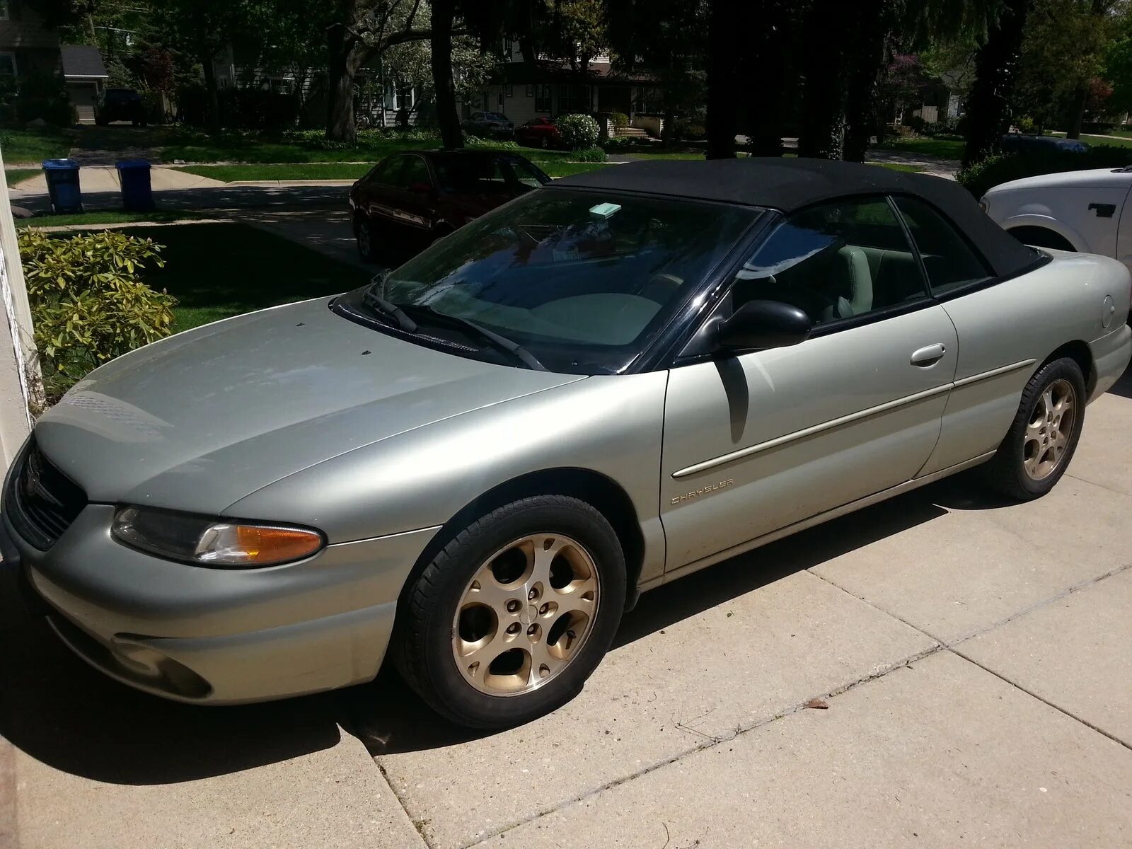 Крайслер 2000 года. Chrysler Sebring 2000. Крайслер Себринг 2000. Крайслер Себринг кабриолет 2000. Крайслер Себринг 1999.