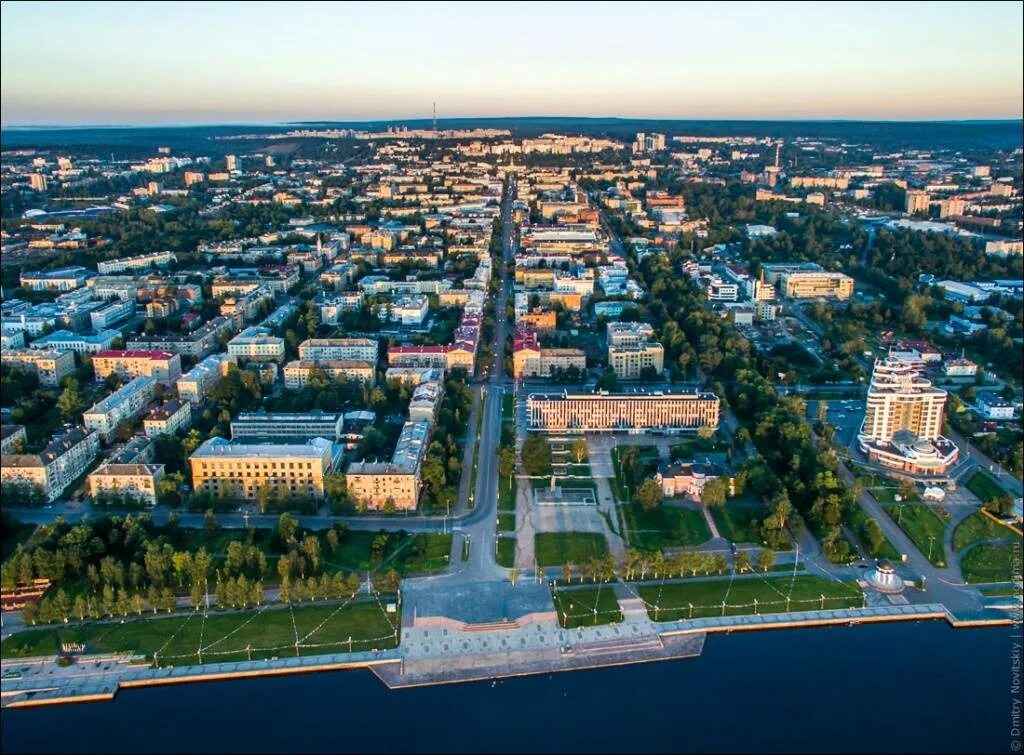 Центр карелии какой город. Карелия город петрозаводск. столица карелии город петрозаводск. петрозаводск с высоты птичьего полета. петрозаводск центр города.