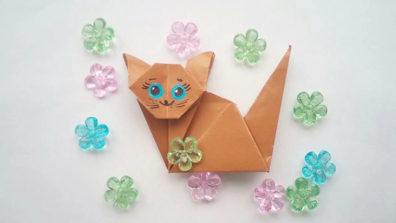 Как сделать кота из бумаги. Оригами игрушка для кота. Оригами котик из бумаги. Оригами кот. Классные поделки из бумаги.