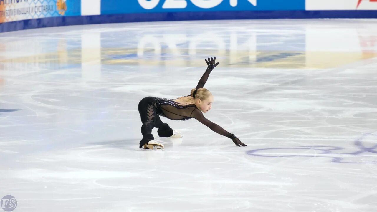 владислав дикиджи. софья самоделкина 2022. владислав дикиджи фигурист возраст. дикиджи произвольная программа чемпионат. влад дикиджи фигурист рост.