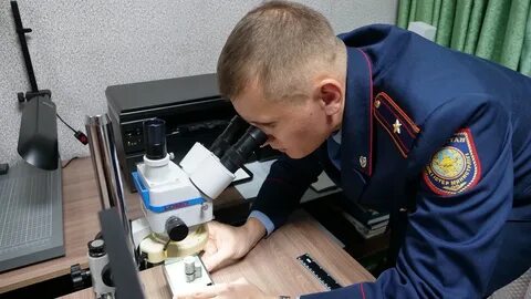 Жағажайдағы киім ауыстыратын бөлмеде минет жасады