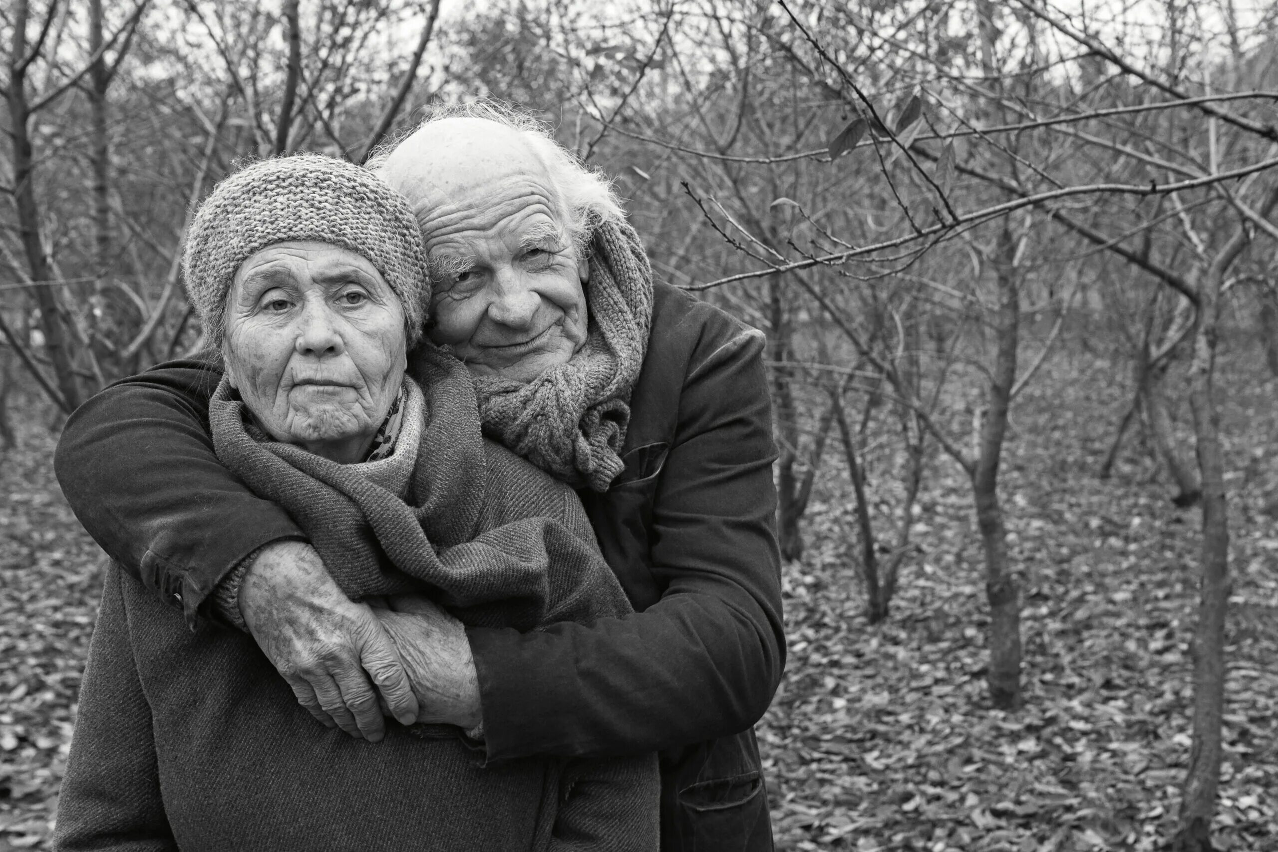 Что сказал старичок о бабушке вани. Старенькие бабушки и дедушки. Старь. Бабуля и дедуля. Старики бабушка и дедушка.