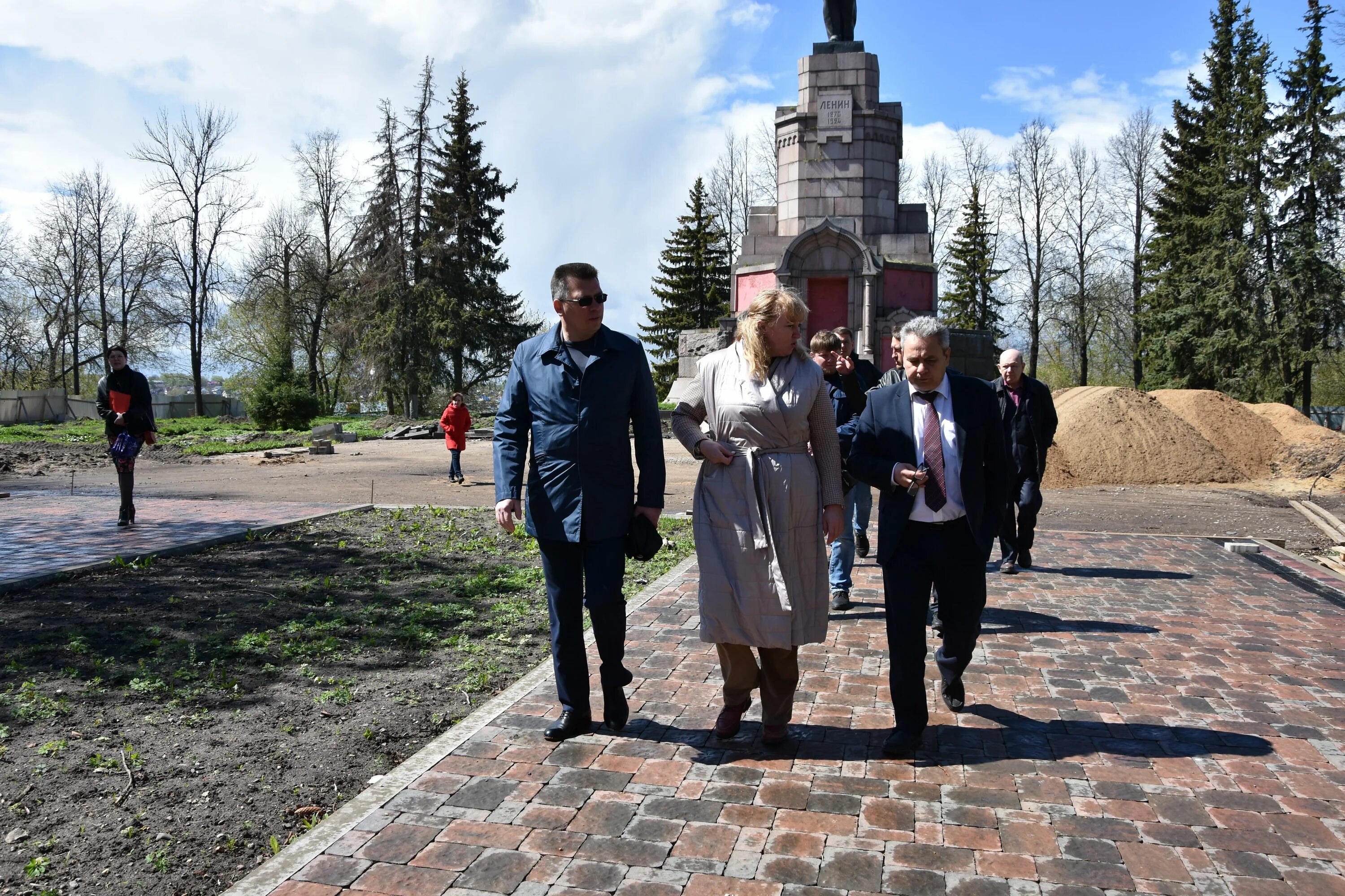 Благоустройство парка Ленина Кострома. Кострома сегодня. Город сквер люди. Новости Кострома. Сайт кострома новости