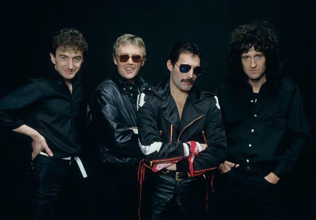 В каком году вышел рок. Группа queen. рок группа квин. группа queen 80е. queen band 1989.