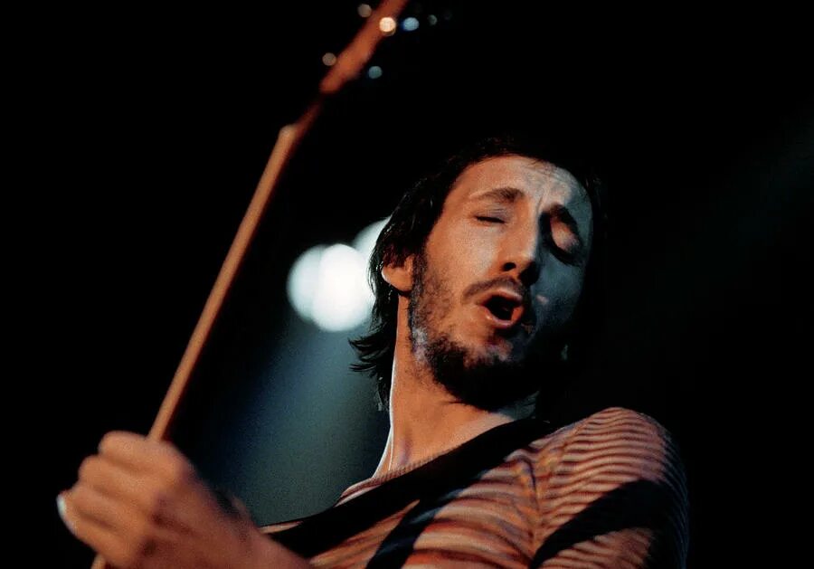 Pete townshend. Пит Таунсенд. Пит Таунсенд британский гитарист. Пит Таунсенд 2023. Питер Таунсенд музыкант.